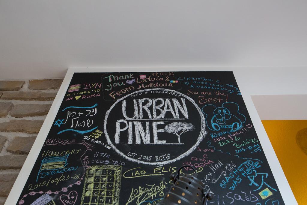 Urban Pine Rooms Rome Bagian luar foto